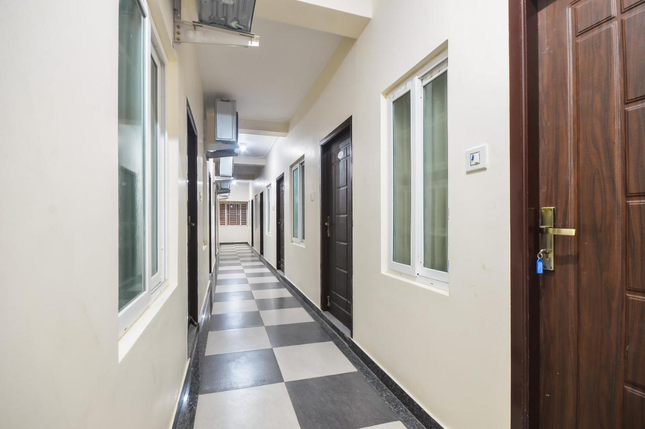 Отель Oyo 70250 Royal Residency Namakkal Экстерьер фото
