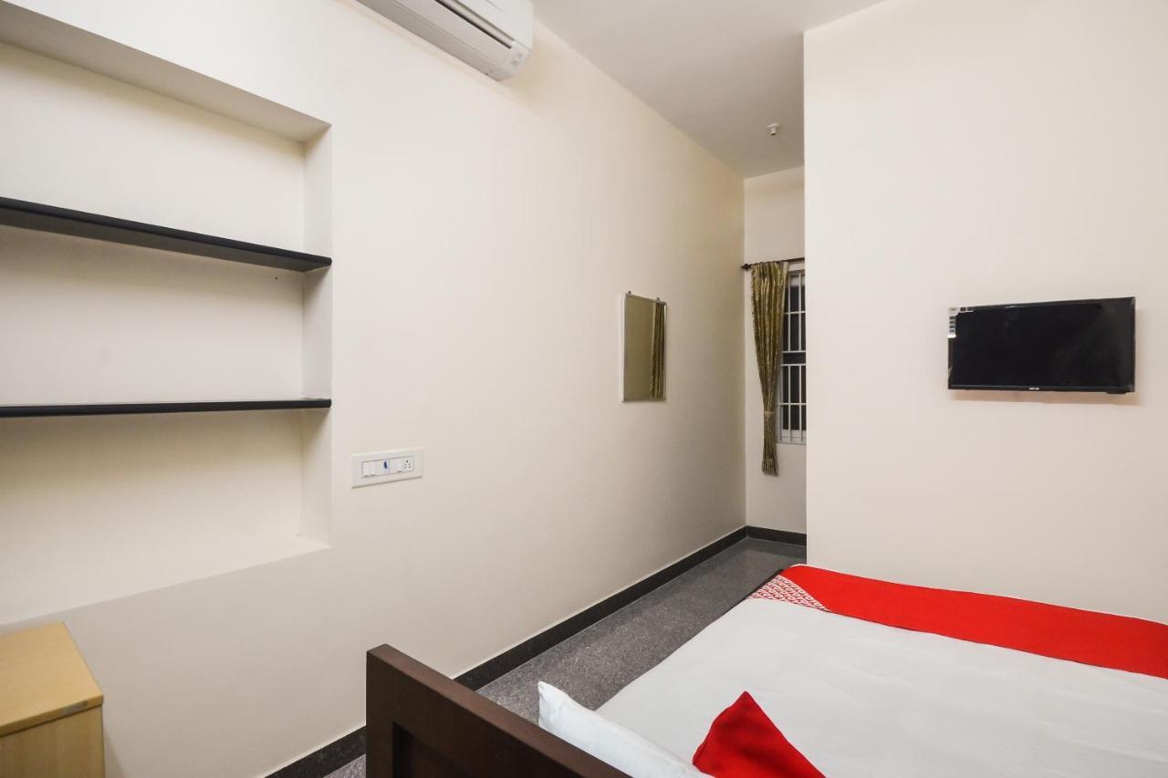 Отель Oyo 70250 Royal Residency Namakkal Экстерьер фото